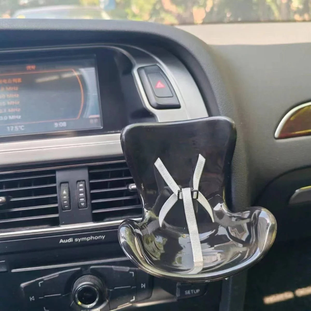 15-17cm Car Doll Seat For Labubu Doll Safety Seat Cute Doll Air Outlet Aromatherapy Decoration Car Interior Decoration
