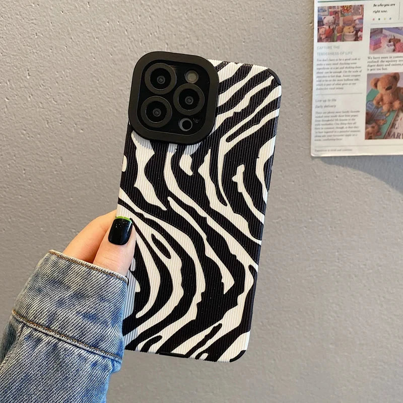 Fashion Zebra Stripe Black White Cases For iPhone 11 13 12 14 15 16 Pro Max Plus Phone Cases Shockproof Silicone Soft Back Cover