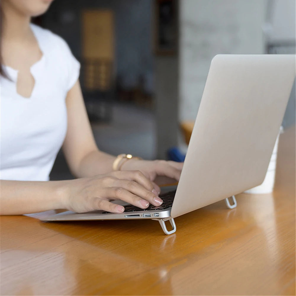 Mini Portable Legs Laptop Stand For Computer Keyboard Holder Laptop Stands For Macbook Huawei Xiaomi Notebook Aluminum Support
