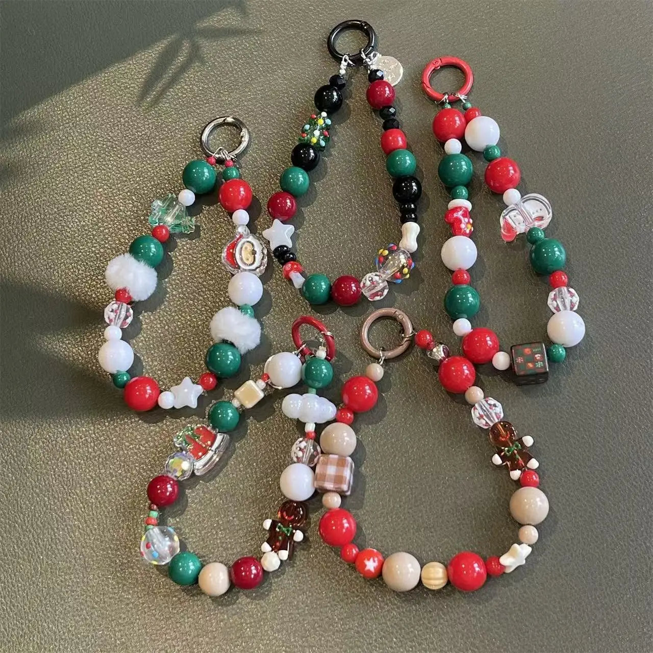 Cute Christmas Phone Chain Pendant Wrist Strap Anti-lost Lanyard Festival For iPhone Decorative Strap Bracelet Phone Accessories