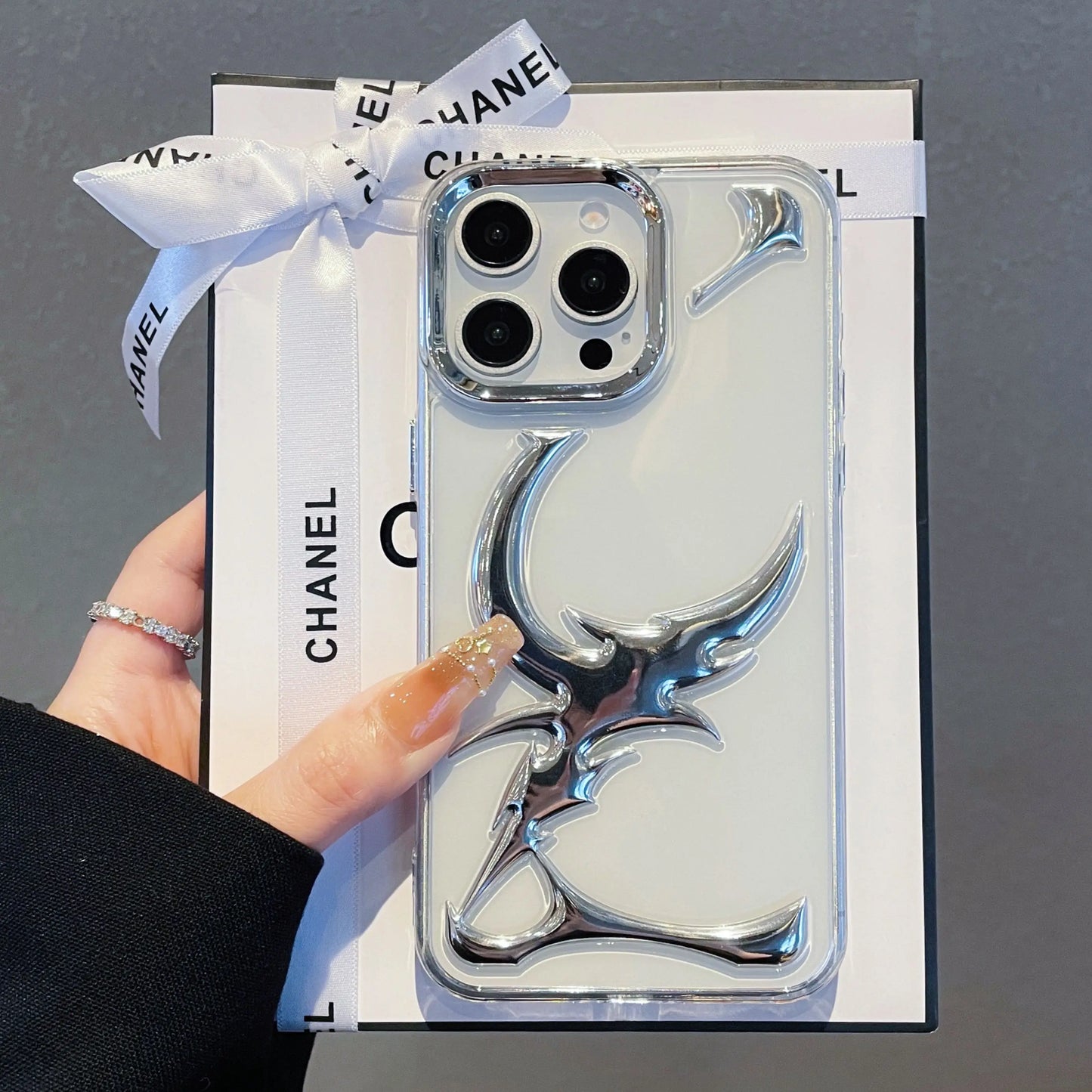 New personality 3D Moon pattern phone Case for iPhone 16 14 13 15 Pro Max Fashion Hollow Slim Shockproof Protective soft Cover