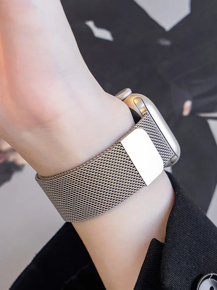 Milanese Strap For Apple Watch Ultra 2 49 46mm 42mm 44mm 40mm 45mm 41mm 38mm Bracelet For iWatch Series 10 9 3 6 5 SE 7 8 Strap