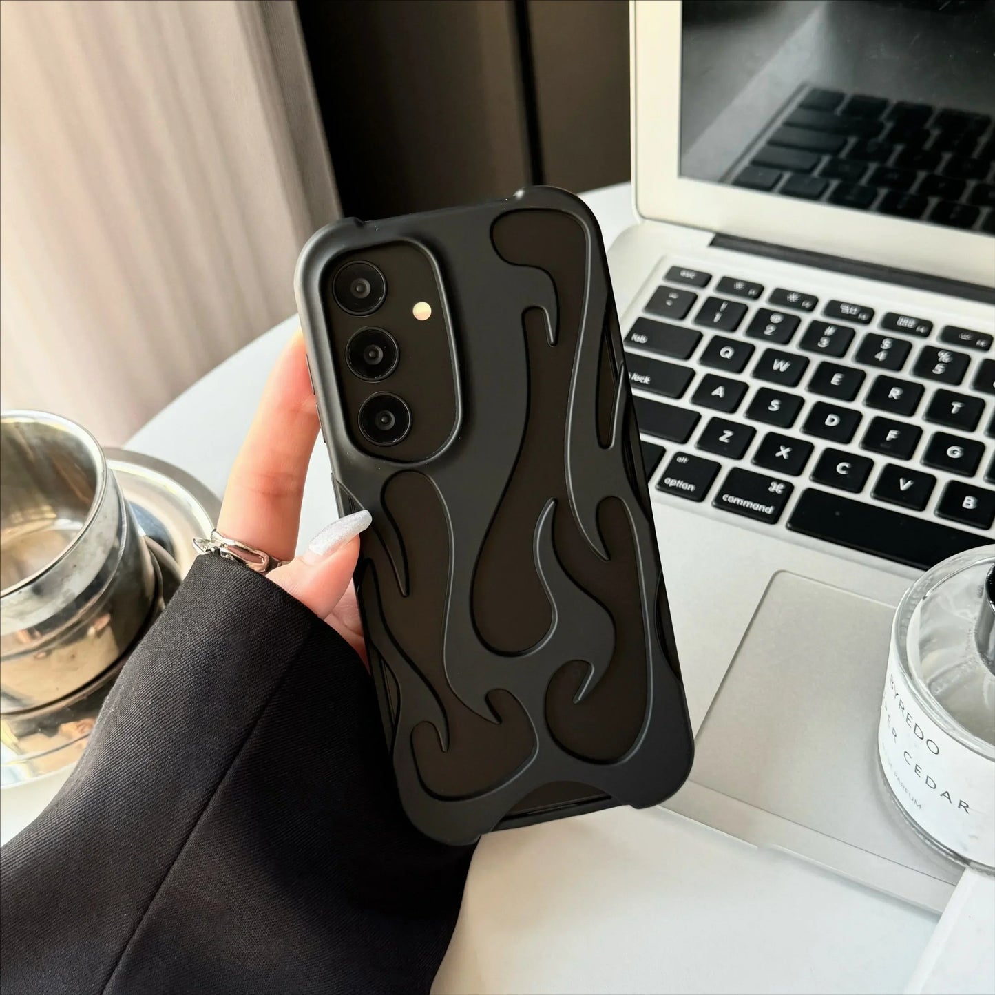 New 3D Flame pattern Case For Samsung Galaxy S25 S24 S22 S23 Ultra Plus A16 A06 A55 Fashion Hollow Slim Shockproof soft Cover